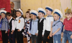 Поздравление с праздником Победы в Великой отечественной войне от воспитанников детского сада № 144