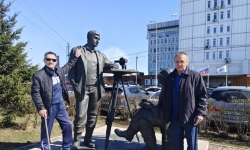 Прогулка по набережной с волонтерами