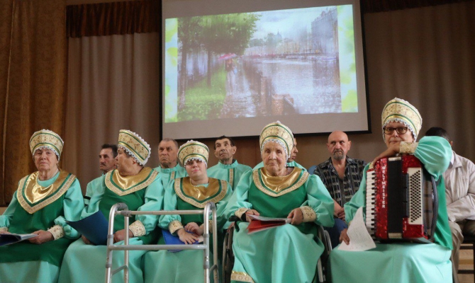 Вокальный ансамбль «Ивушка» с концертом «Ах, это лето!».