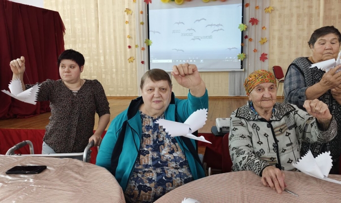 День белых журавлей 